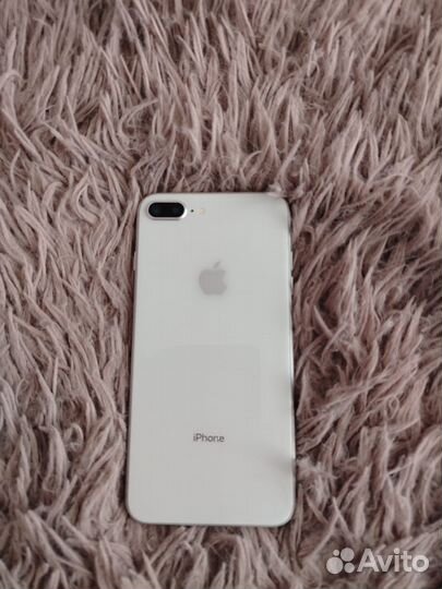iPhone 8 Plus, 64 ГБ