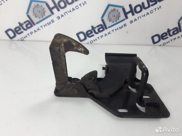 Замок капота Volkswagen Touareg 3.0 TDI BKS 2009