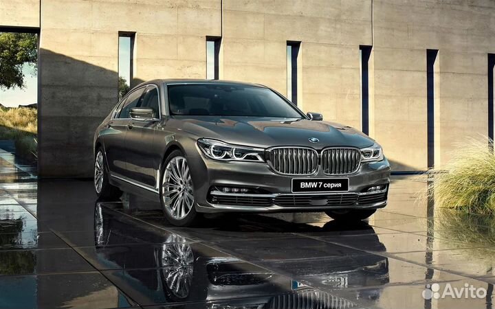 Разноширокие диски R20 BMW 7