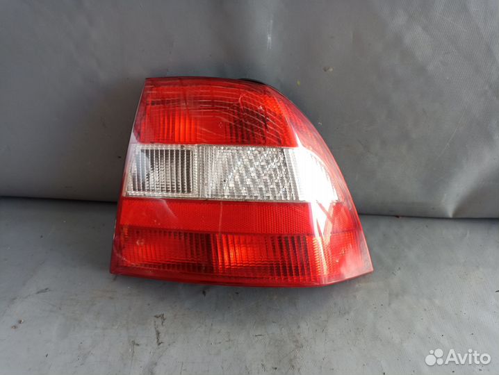 Фонарь задний Opel Vectra B