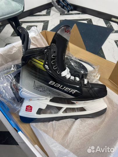 Коньки хоккейные bauer Vapor HyperLite2