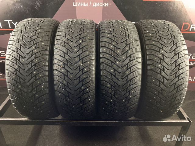 Nokian Tyres Hakkapeliitta 8 215/55 R17