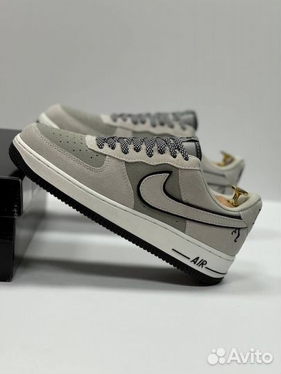 Кроссовки Nike Air Force 1