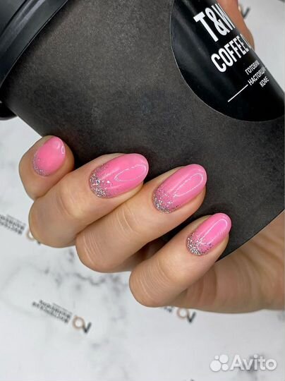 Маникюр и педикюр, выезд на дом