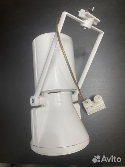 Трековый светильник металлогалогенновый 70Вт