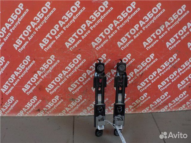 Механизм регулировки высоты ремня безопасности Kia