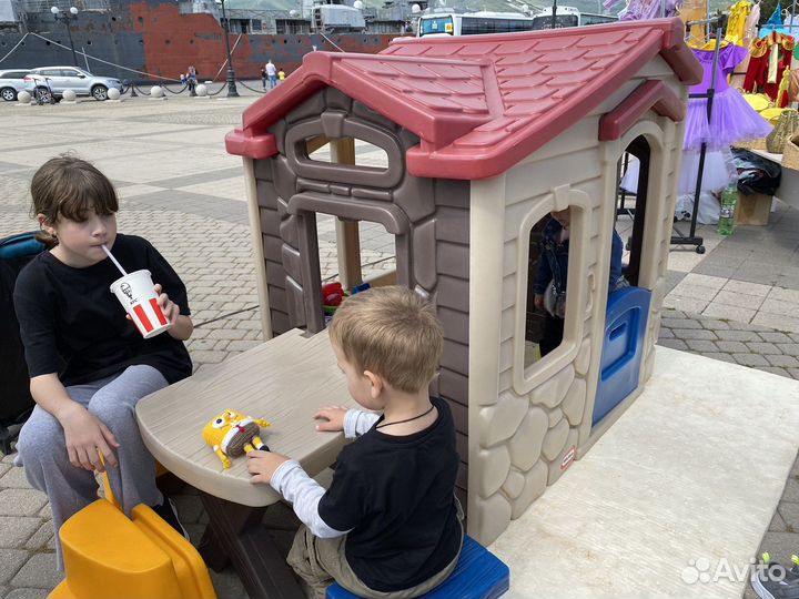 Детский домик little Tikes пластиковый