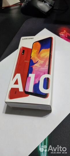 Samsung Galaxy A10, 2/32 ГБ