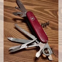 Нож Victorinox Swiss Champion