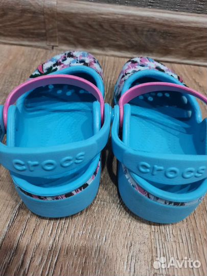 Сандали Crocs c7 размер 24