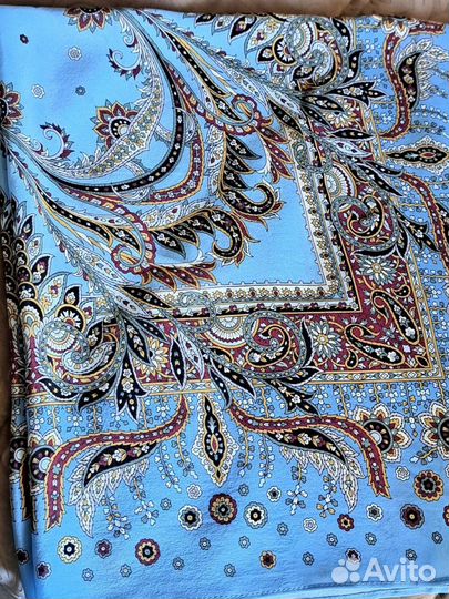 Павловопосадский платок шелковый