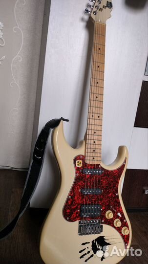 Электро-гитара+ комбик