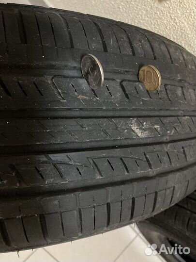 Kumho Solus KL21 215/70 R16