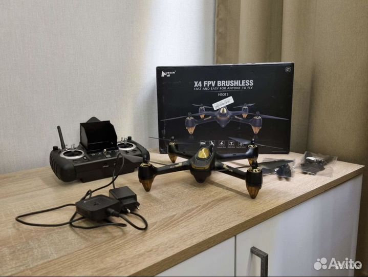 Квадрокоптер hubsan h501s