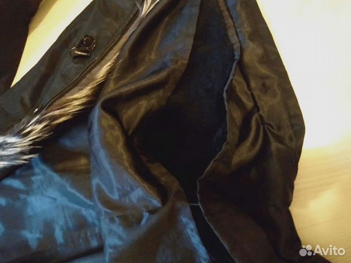 Куртка зимняя женская 42 44 размер б/у