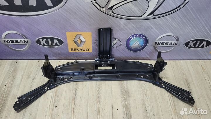 Рамка кузова Панель перед Телевизор Renault logan