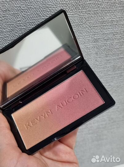 Румяна kevyn aucoin NEO-blush rose cliff