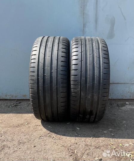 Nokian Tyres Hakka Black 2 SUV 265/40 R21