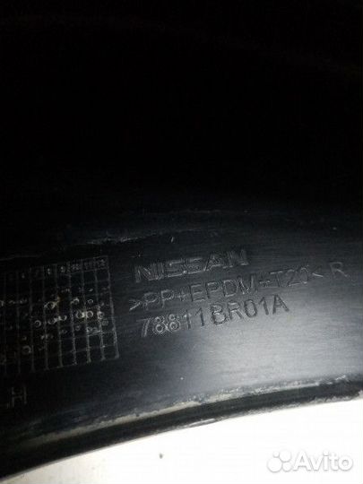 Брызговик задний правый Nissan Qashqai 1 (J10)