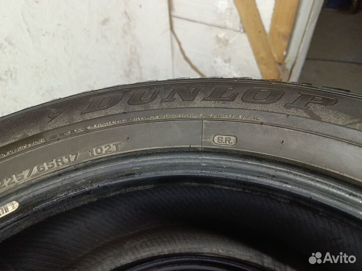 Dunlop SP Winter Ice 01 225/65 R17 102T