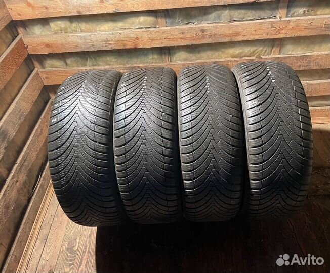 Kumho Solus 4S HA32 SUV 255/55 R19