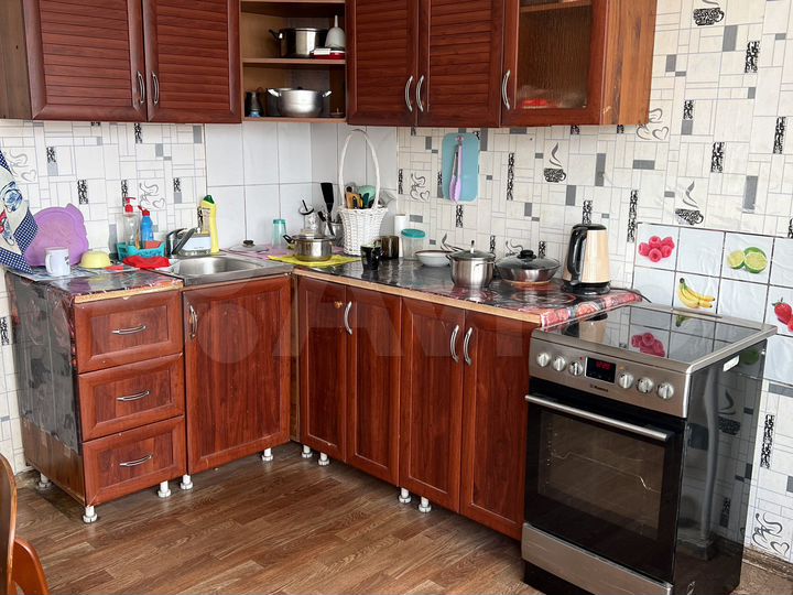 Комната 18 м² в 3-к., 8/16 эт.