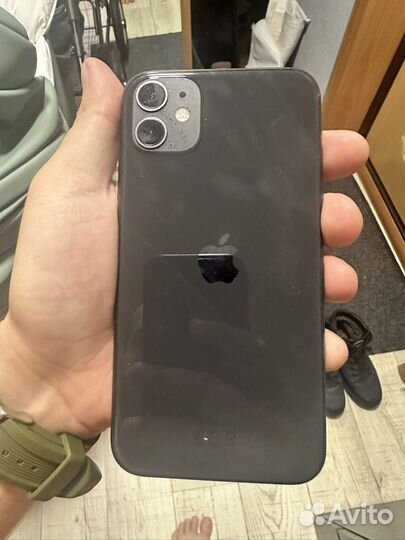 iPhone 11, 64 ГБ