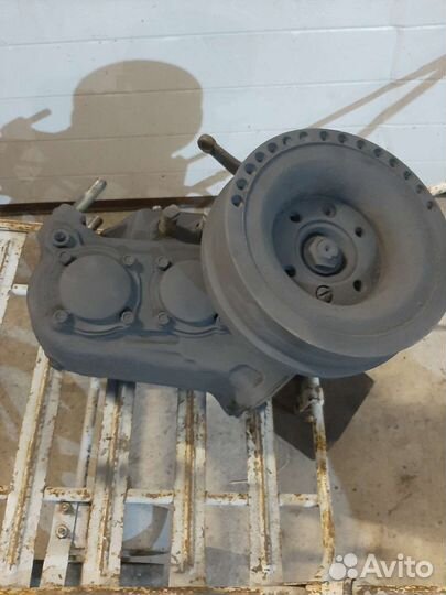 Продам раздаточную коробку на Газ 66