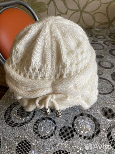 Шапка женская вязаная