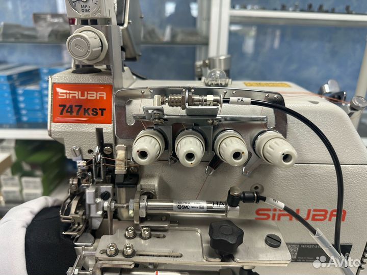 Автоматическая машина для притачивания манжеты