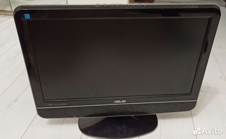 Монитор+телевизор с пультом2 в одном