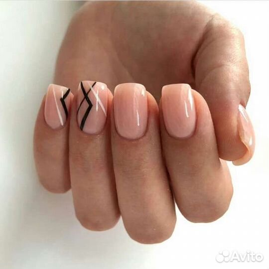 Маникюр на дому