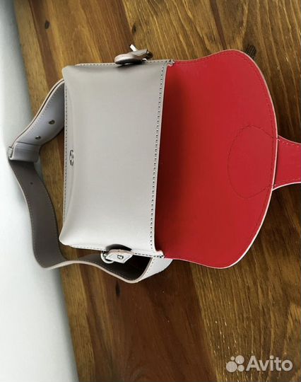 Миниатюрная женская сумка