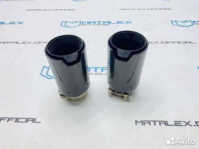 Насадки на глушитель одиночные BMW М, карбон