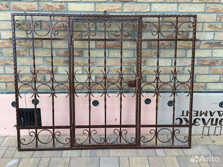 Кованая решётка на окна