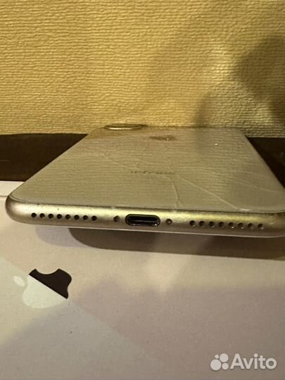 iPhone 8 Plus, 64 ГБ