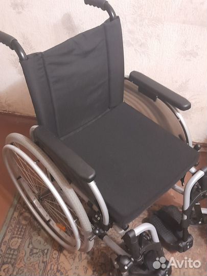Инвалидное кресло коляска