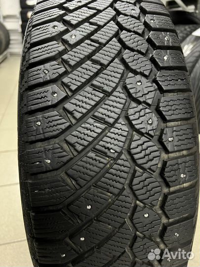 Gislaved Nord Frost 200 SUV 225/65 R17 106T