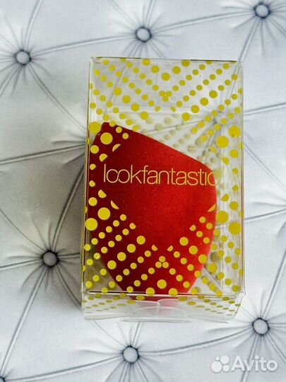 Спонж для нанесения макияжа Lookfantastic