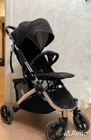 Коляска прогулочная Nuovita