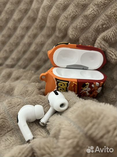 Наушники Airpods pro