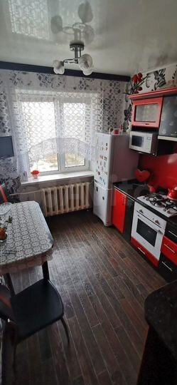 2-к. квартира, 51 м², 5/5 эт.