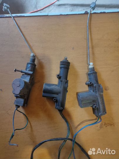 Активатор замка двери ваз (LADA)