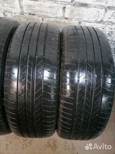 Bridgestone Alenza 001 235/55 R19 101V