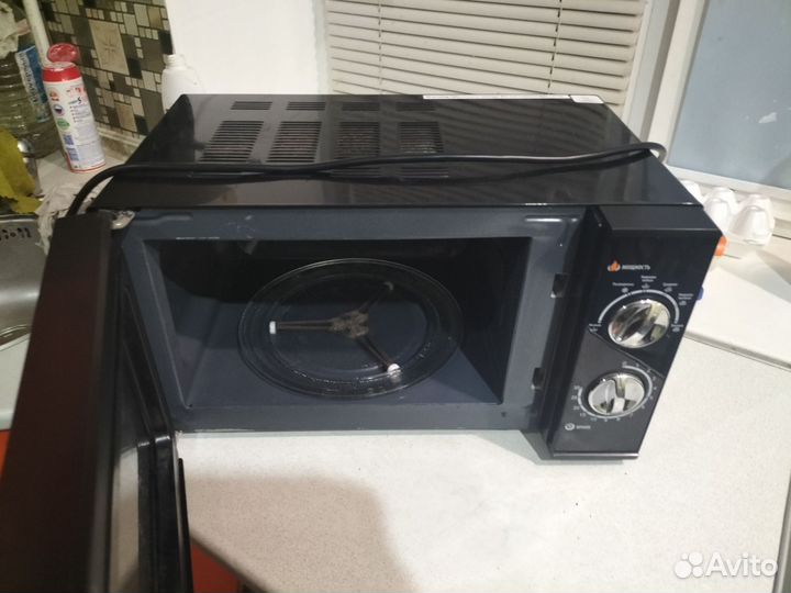 Микроволновая печь