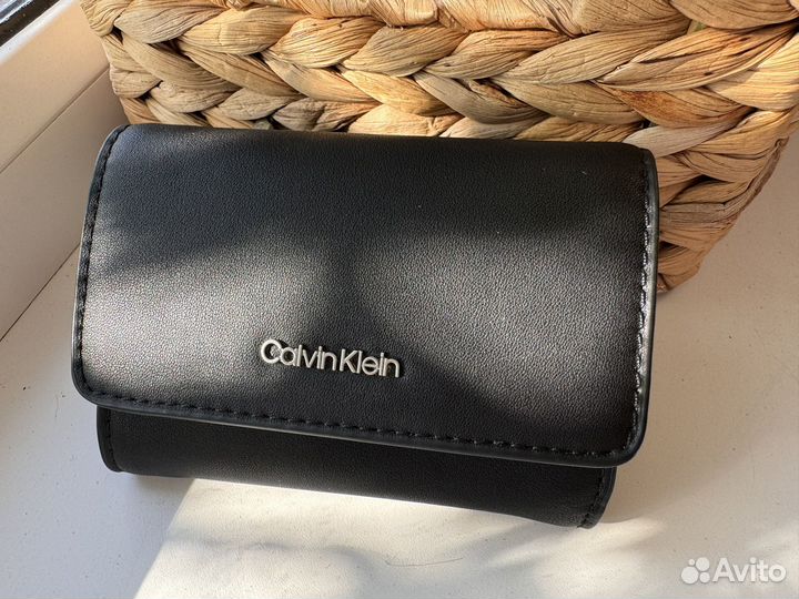 Кошелек Calvin Klein