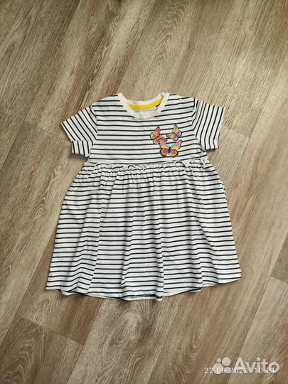 Платья для девочки baby go (новые)