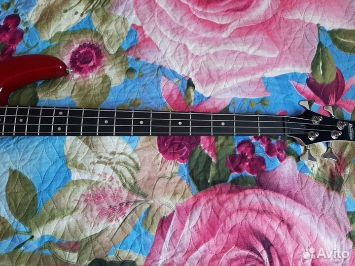 Бас гитара Ibanez GSR200-TR