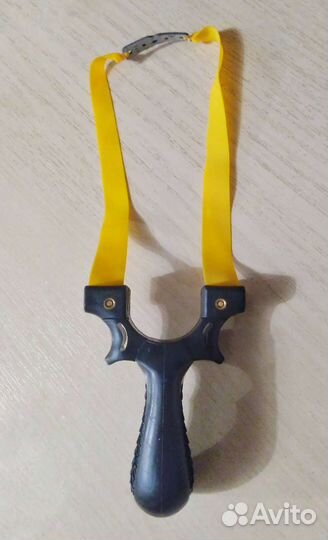 Мощная спортивная пластиковая рогатка
