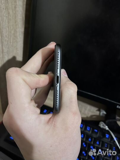 iPhone 8 Plus, 256 ГБ